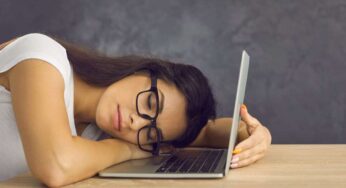 Perché dopo una giornata passata davanti al computer ci sentiamo esausti?
